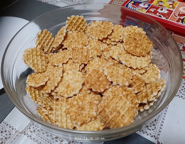 https://i.postimg.cc/nL65qJk6/sajtos-taller-20241220.jpg