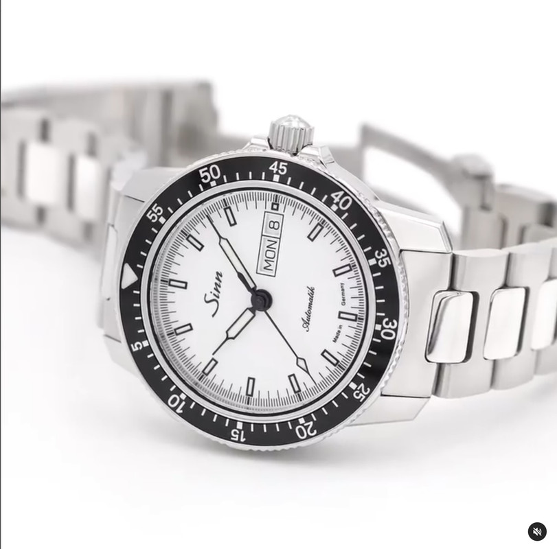 E242B2AF-BD82-47B6-9098-0A7154812EDF