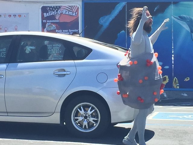 85546027-1E2D-413B-8AD2-6D4D89FB1F1D