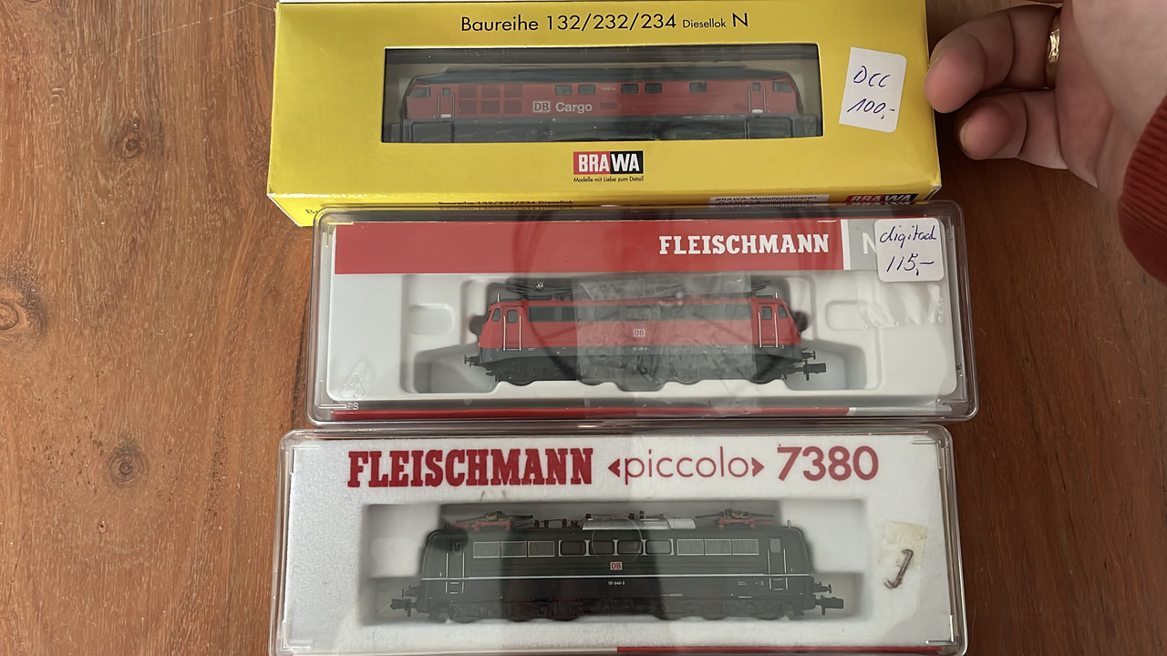 2D97ED97-4842-418F-8F5F-9133BD33D3DC