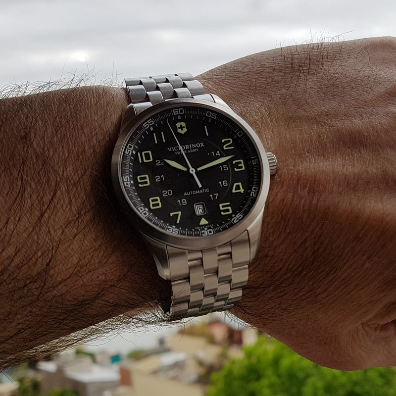 Victorinox Swiss Army AirBoss Mechanical #241508 (1)