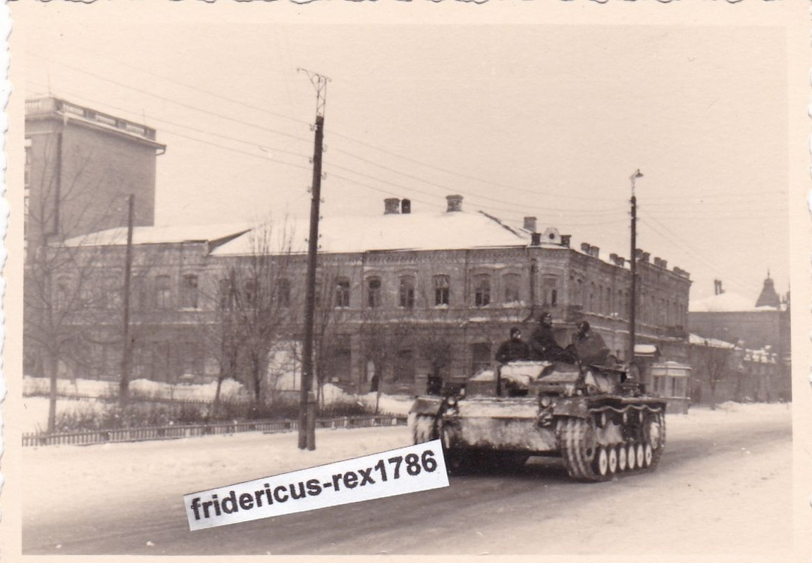 Foto elite Sturmgeschütz StuG in Uman Ukraine Ke