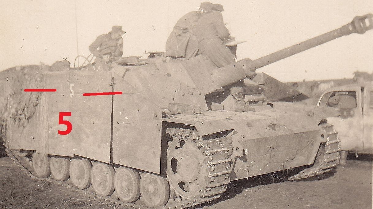 Sturmgeschütz STUG III Langrohr Seitenschürzen K
