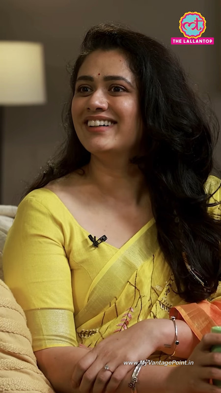 1-Girija-Oak-Godbole-Wallpapers-Photos-HD-Mobile-Photos-My-Vantage-Point