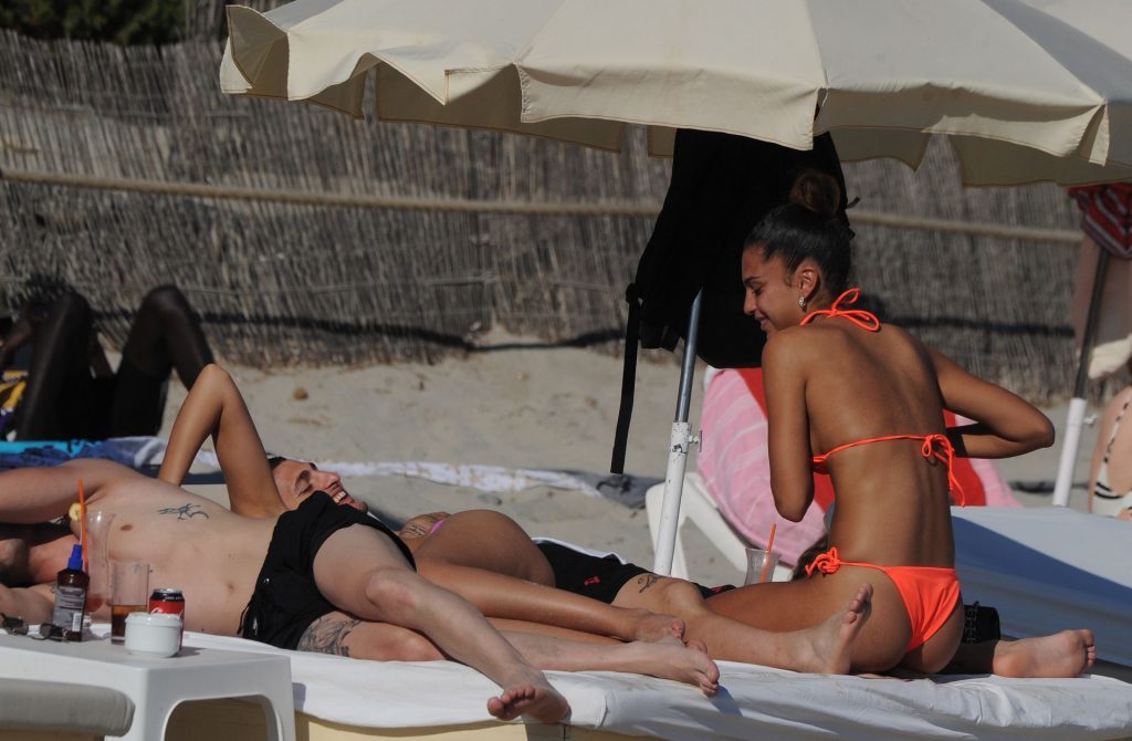 Jessica-Aidi-Nude-Sexy-The-Fappening-Blog-com-24-1024x670