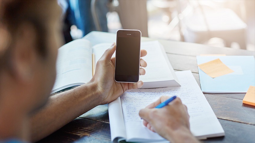 Why select EdTech apps for UPSC preparation