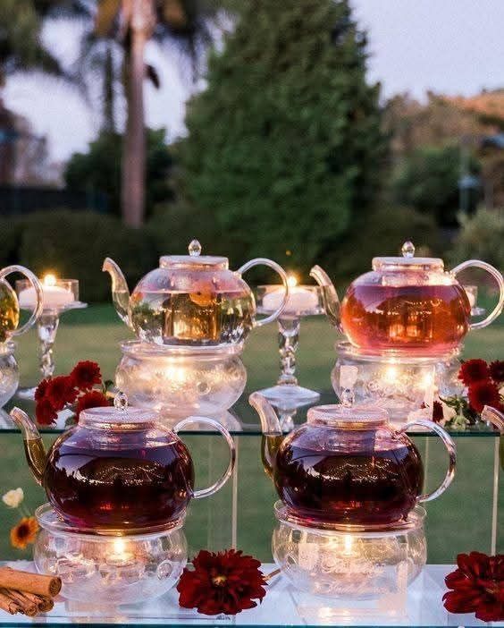 teapots-glass.jpg