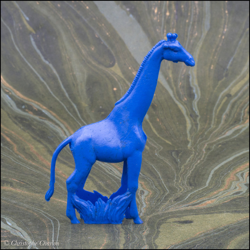 Back in CCCP: A blue savannah and other rubber animals CCCP-Giraffe-2