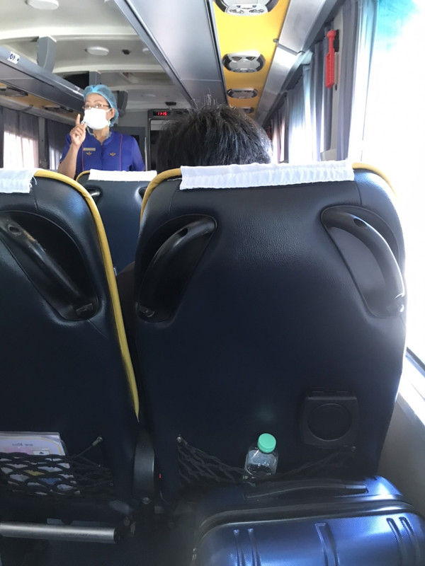 [Bild: VIPBus1.jpg]