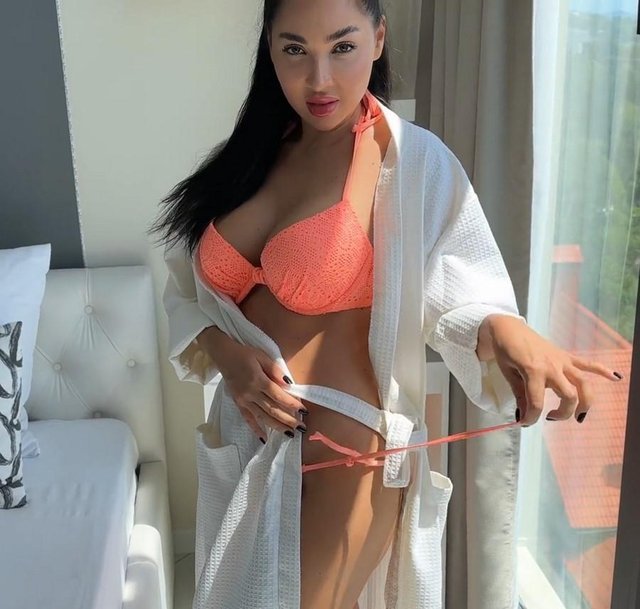 Sex With A Beautiful Stranger Girl In A Bikini In Hotel 12