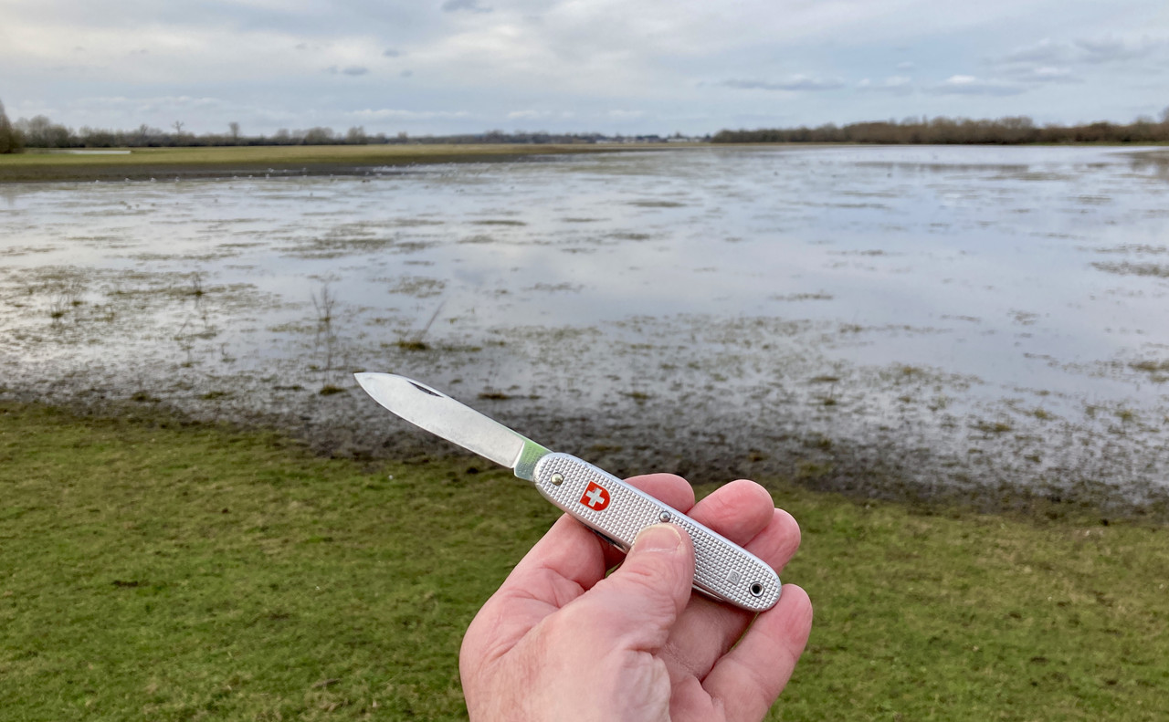 23B9B63C-60D1-4CA1-882E-F0F018940A7A