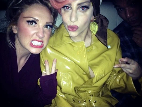 11-9-12-Instagram-002.webp