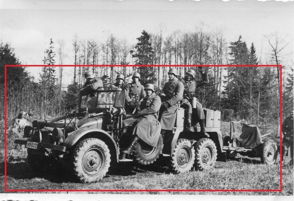 2 WK WH KFZ mit Pakgeschütz