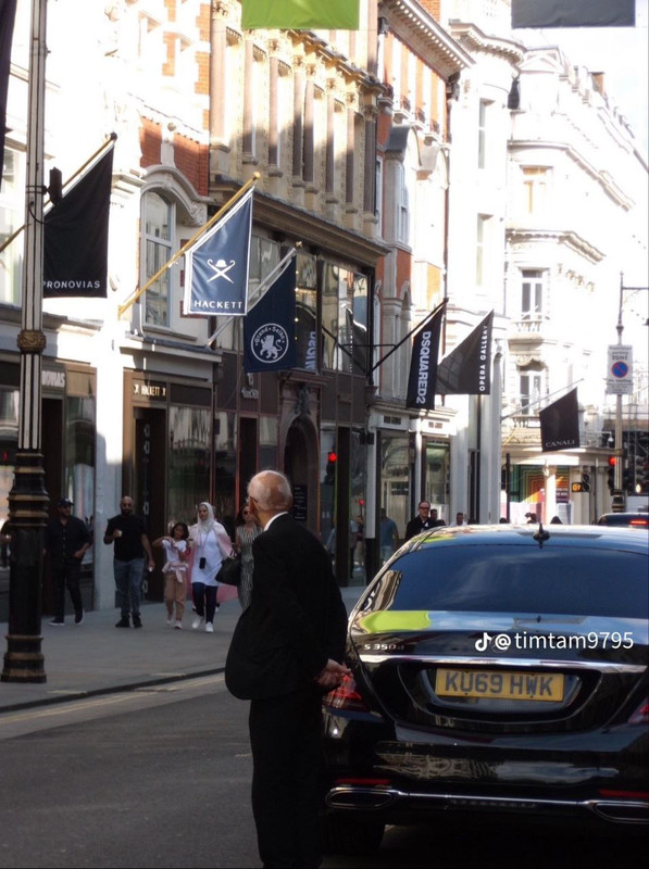 photo 15 2025 12 27 21 20 43