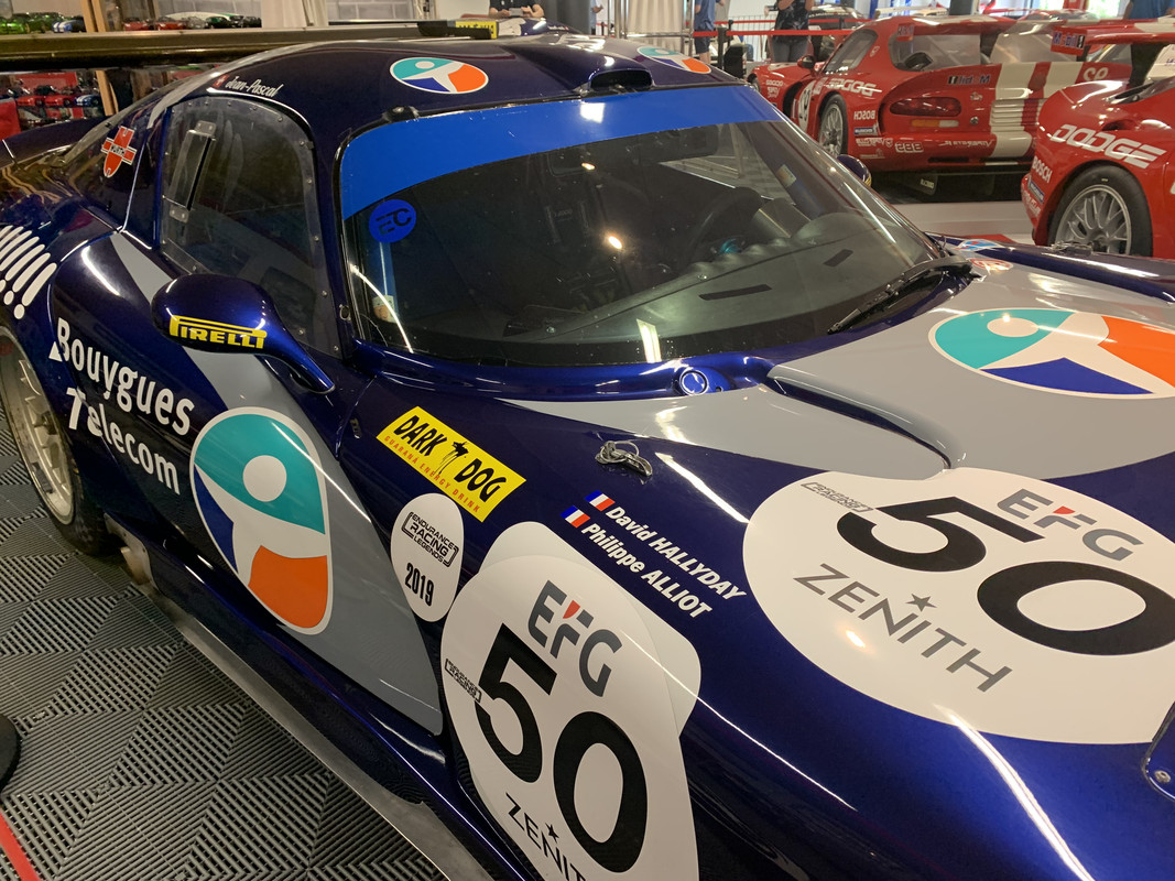 992BAEA6-1AD5-4717-A348-C2C04B3A6B7E