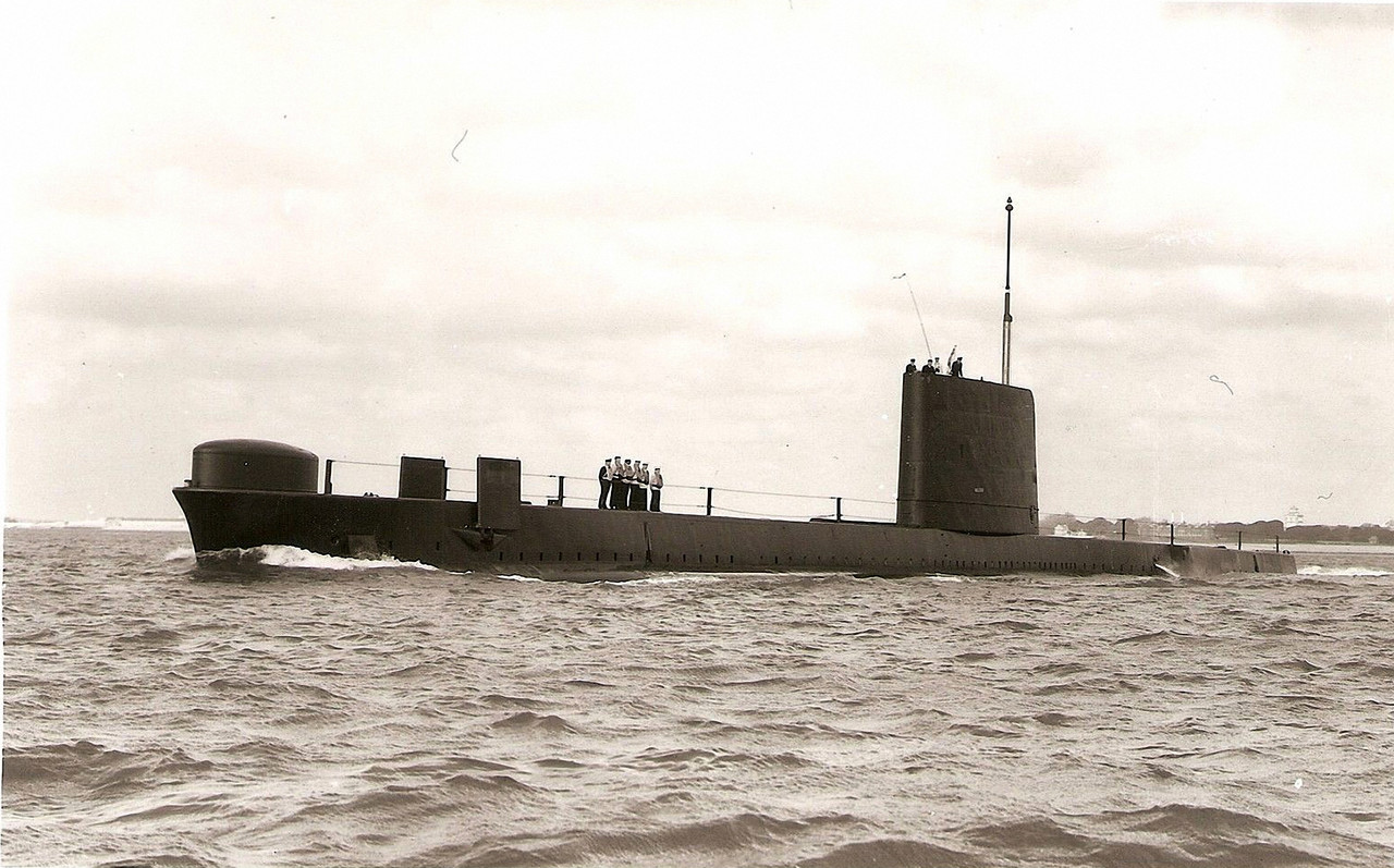 HMS Walrus (S.08)-2