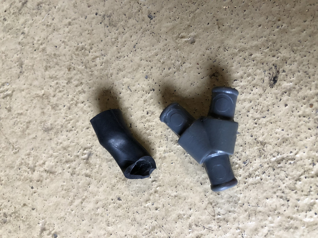 0BA6F8D0-1BBD-4F4E-9E79-A8AAA927AF7E