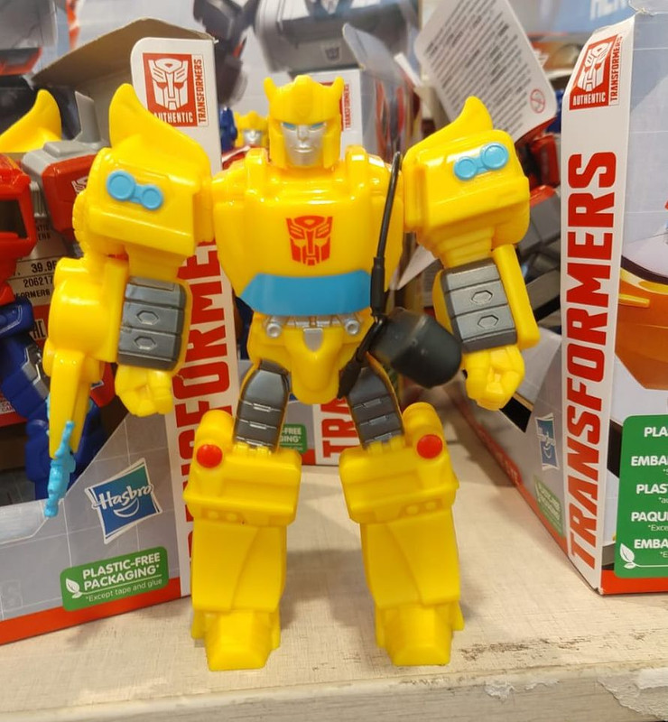 04-Transformers-Authentics-Cybertron-Battlers-07-e1646435400100