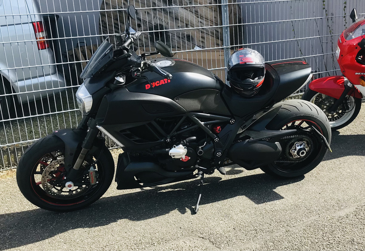 F6E7D3C9-D608-42BB-9310-5A4D0341C688