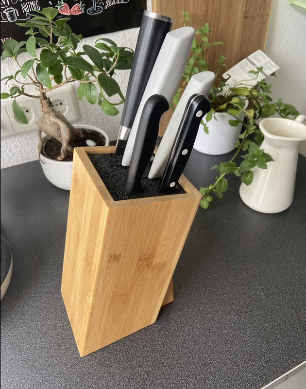 82F6A458-E8AD-4D67-9051-BCDE65A1BBD1