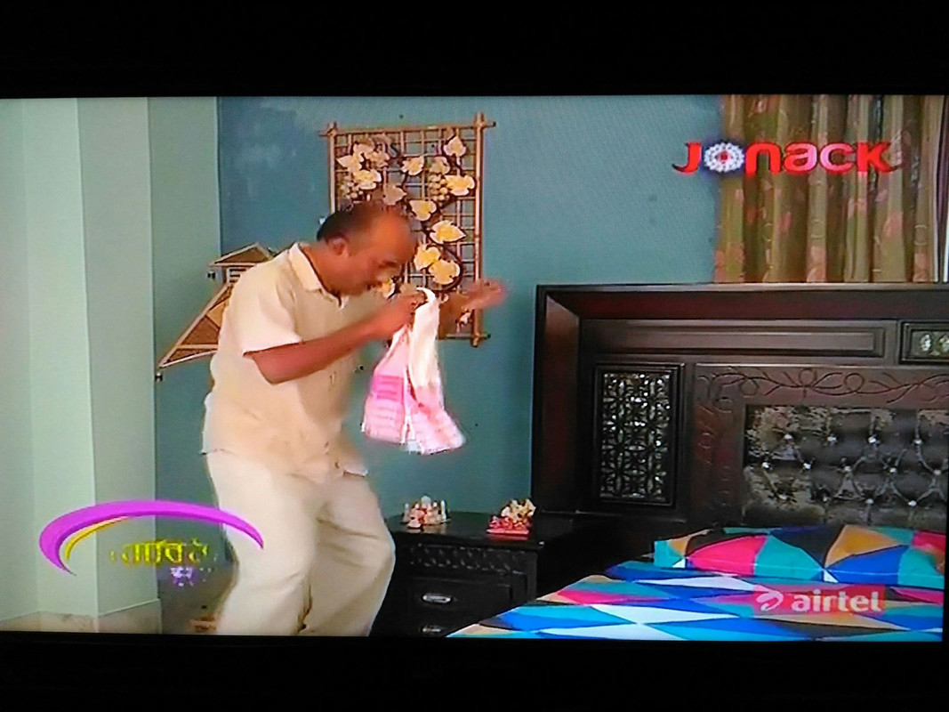 1472796678299-1549636858