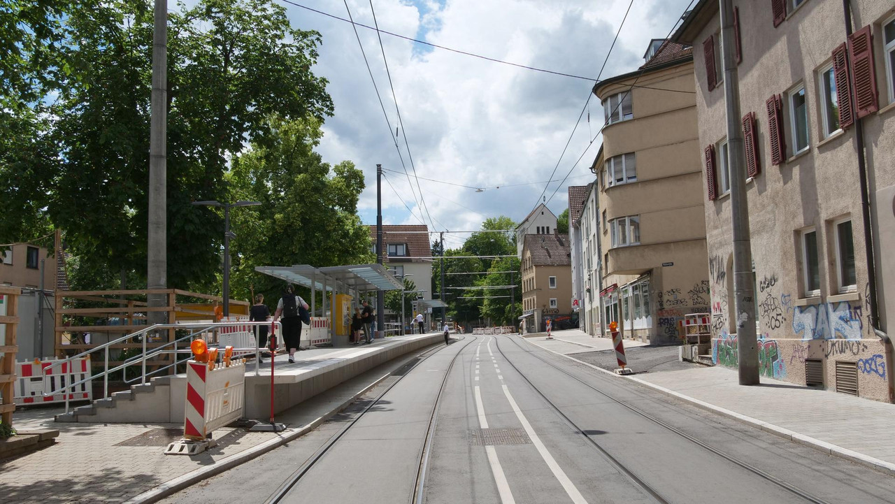 [Bild: 060626-142030-678b.jpg]