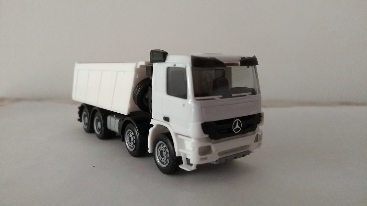 Macht (8111)