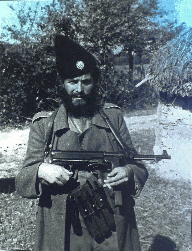 Go6U8ZsXYAArxWy-EDIT