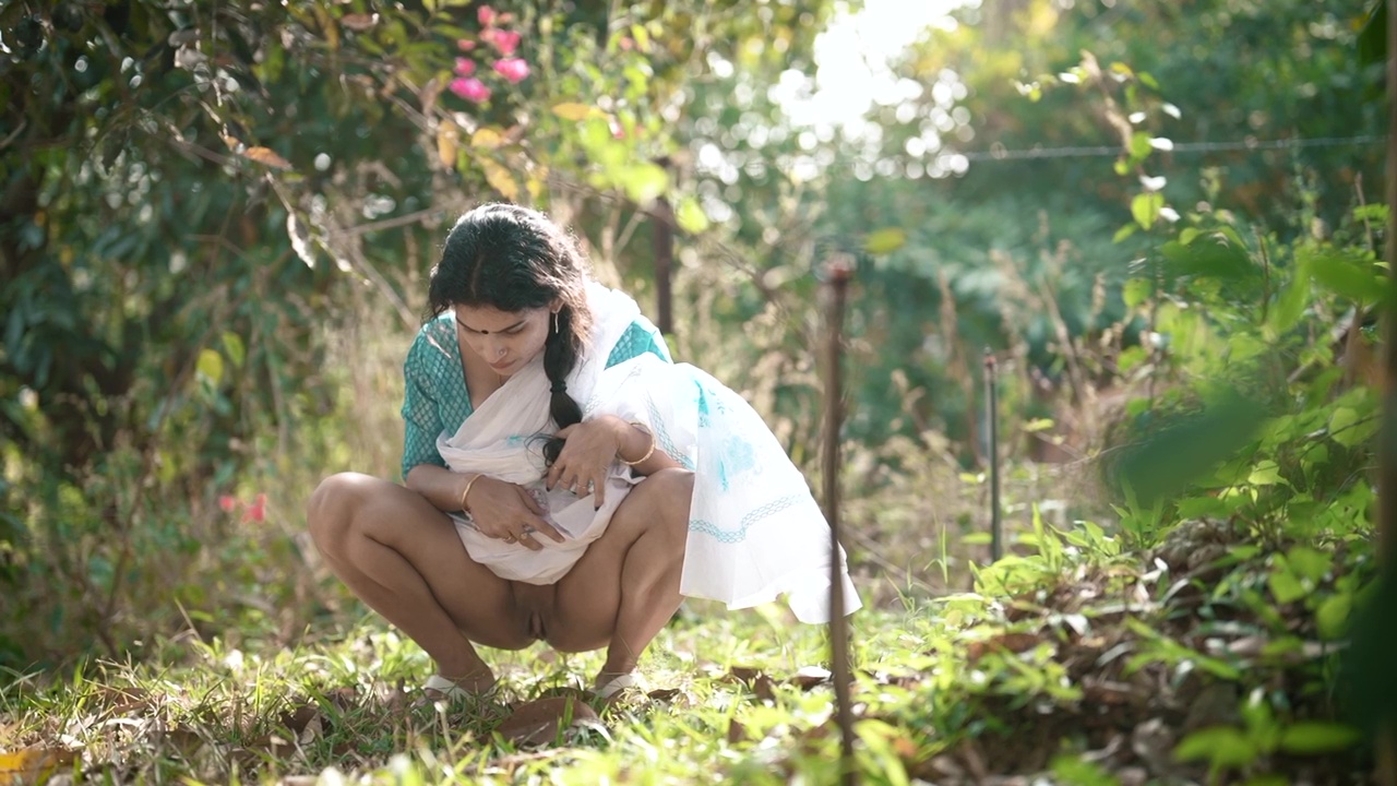White Saree (2024) Hindi ResmiNair Short Films | 1080p | 720p | 480p | WEB-DL | Download | Watch Online