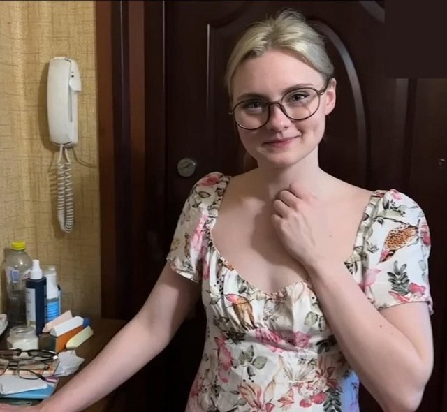 Young Student Wants To Retake Exam With Teacher At Home 1