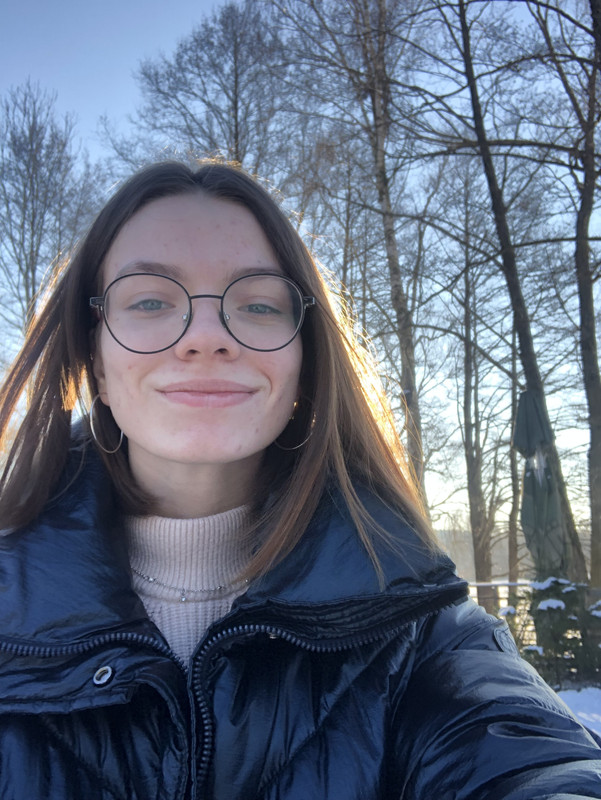 DFF7D930-209E-4886-ACCC-25B1E65CC869