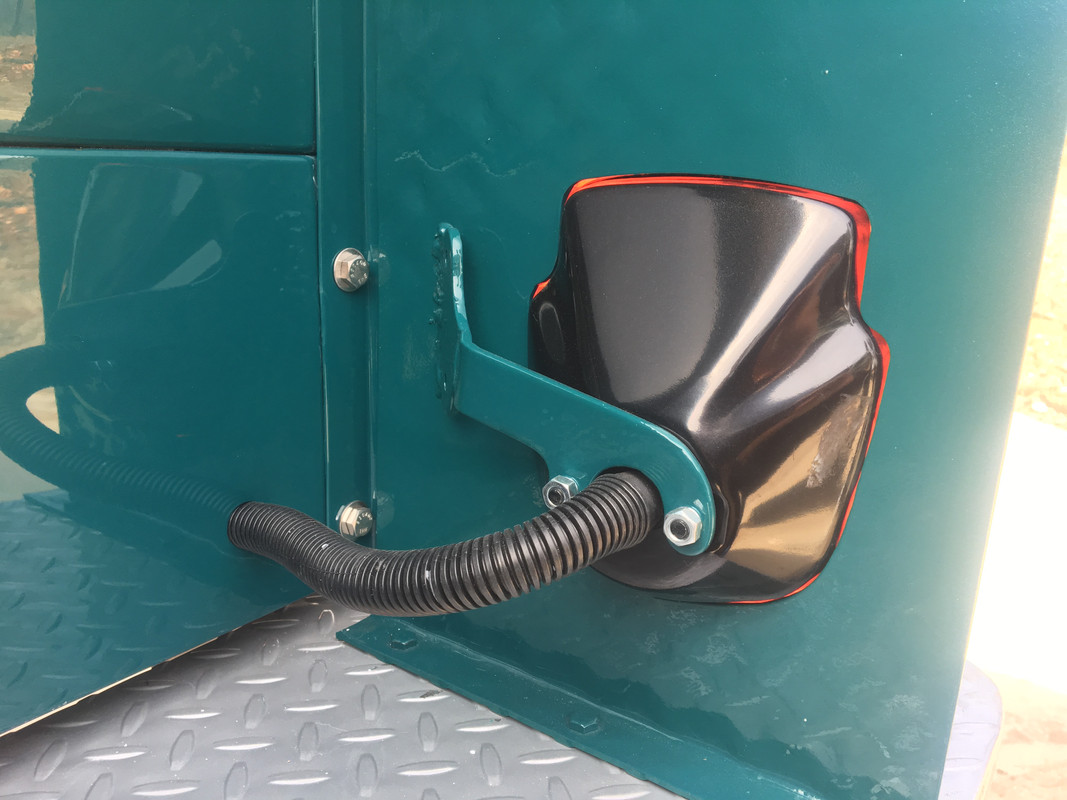 658A82DA-64FD-4D51-8276-058E6AA70546