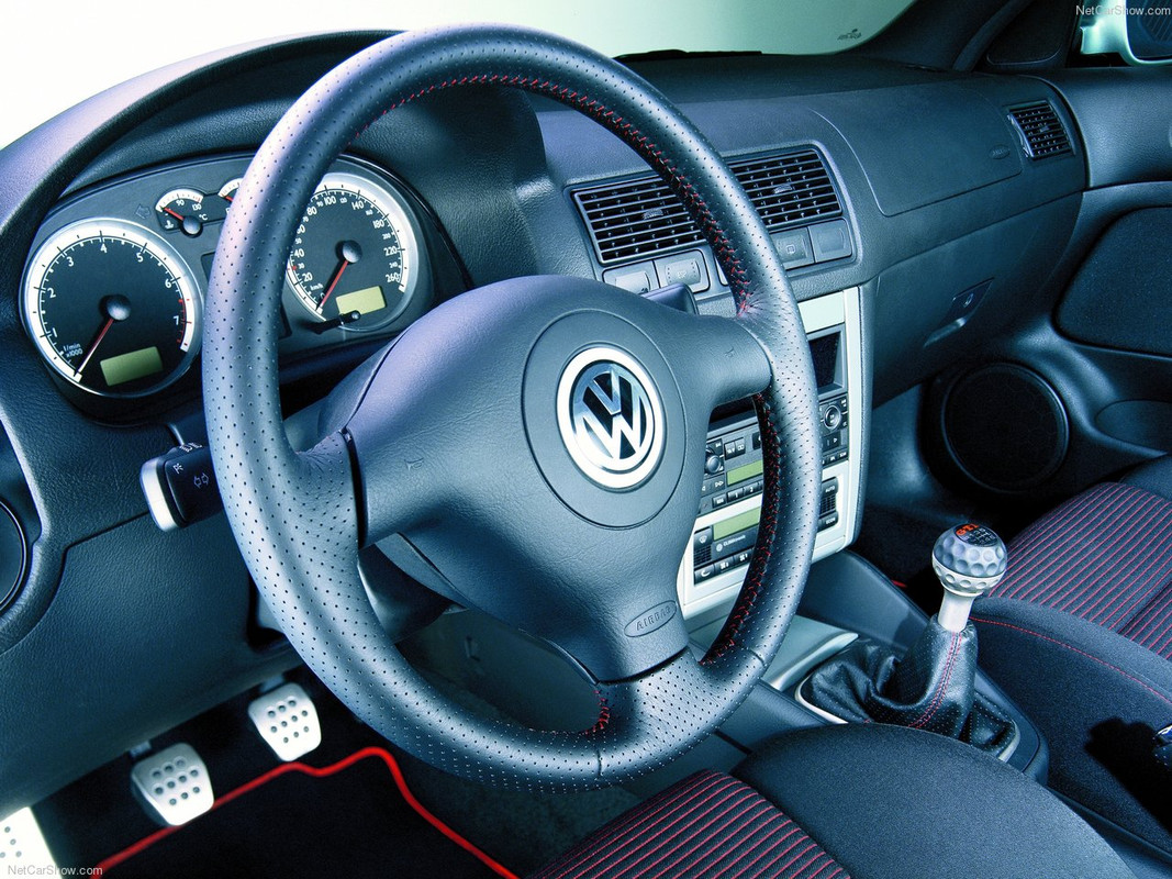 volkswagen-golf-iv-gti-22
