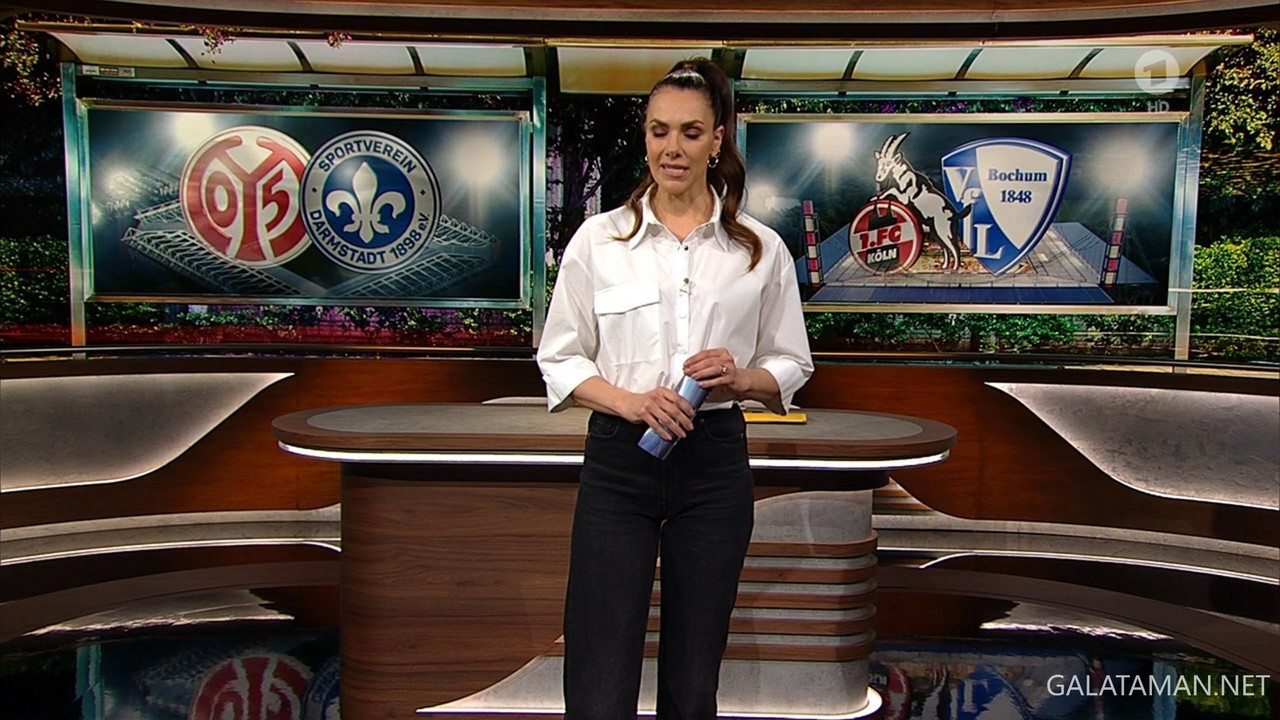 [Image: 04-06-17-45-00-Das-Erste-HD-Sportschau-t...52-055.jpg]