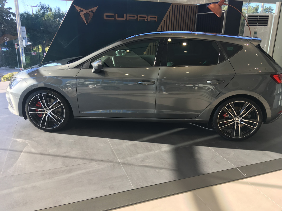 423C16BC-9BAB-4C0D-B4B8-2145955D6AD4