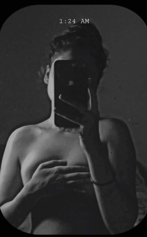 photo 6109135832741957750 y