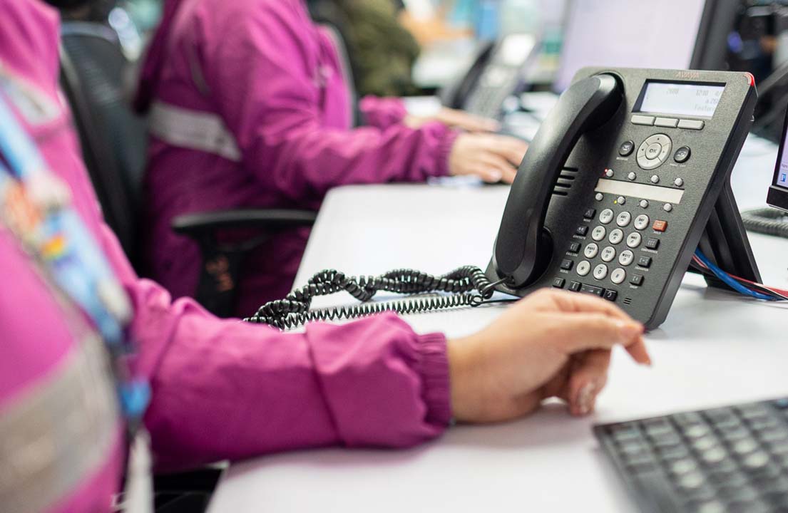 Línea 123 Agencia Mujer atendió a 2.474 mujeres en Medellín durante el primer semestre de 2025