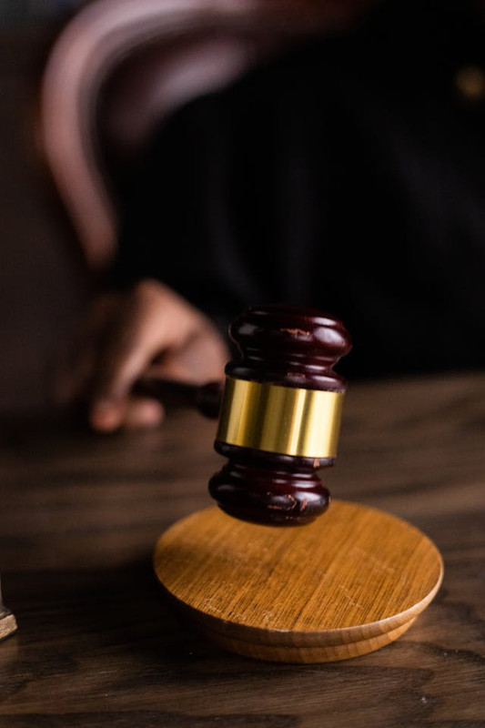 lawyer.jpg