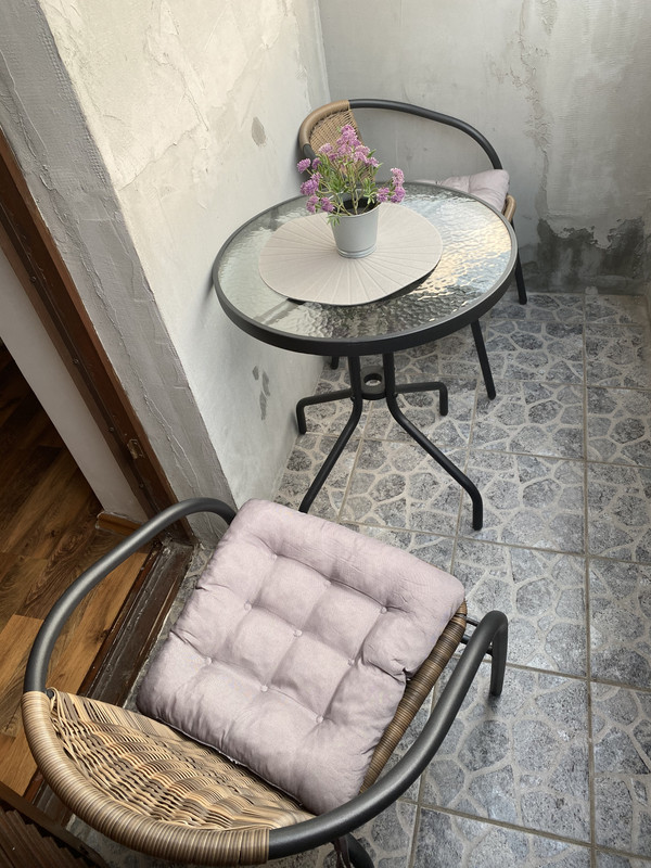 AE0052A0-2209-419A-9DD1-8877EE5A5999