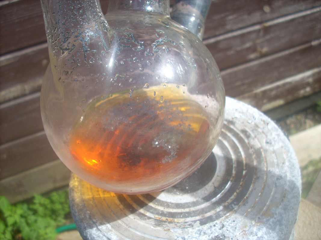 Iodine monochloride or HCl2I