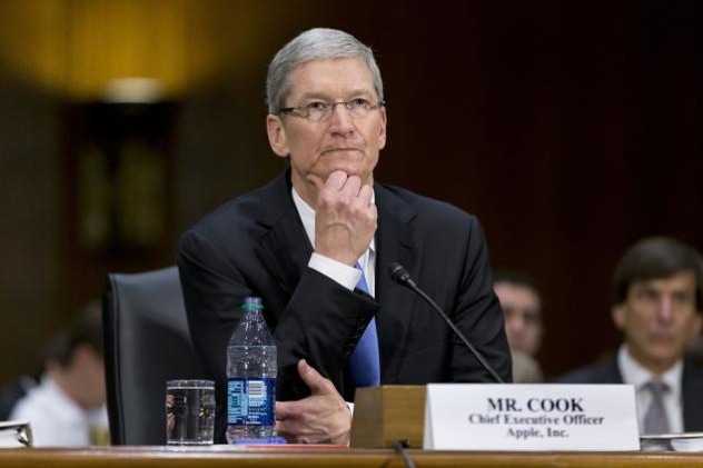 22IN_TH_APPLE_CEO__1464302g