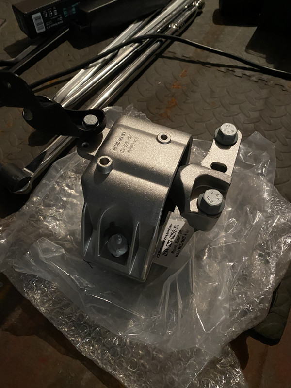 81351661-A895-4868-AC97-958BA331B8CA