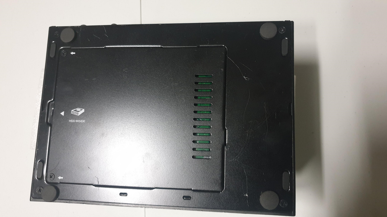 Mede8er 500x 750Gb 5