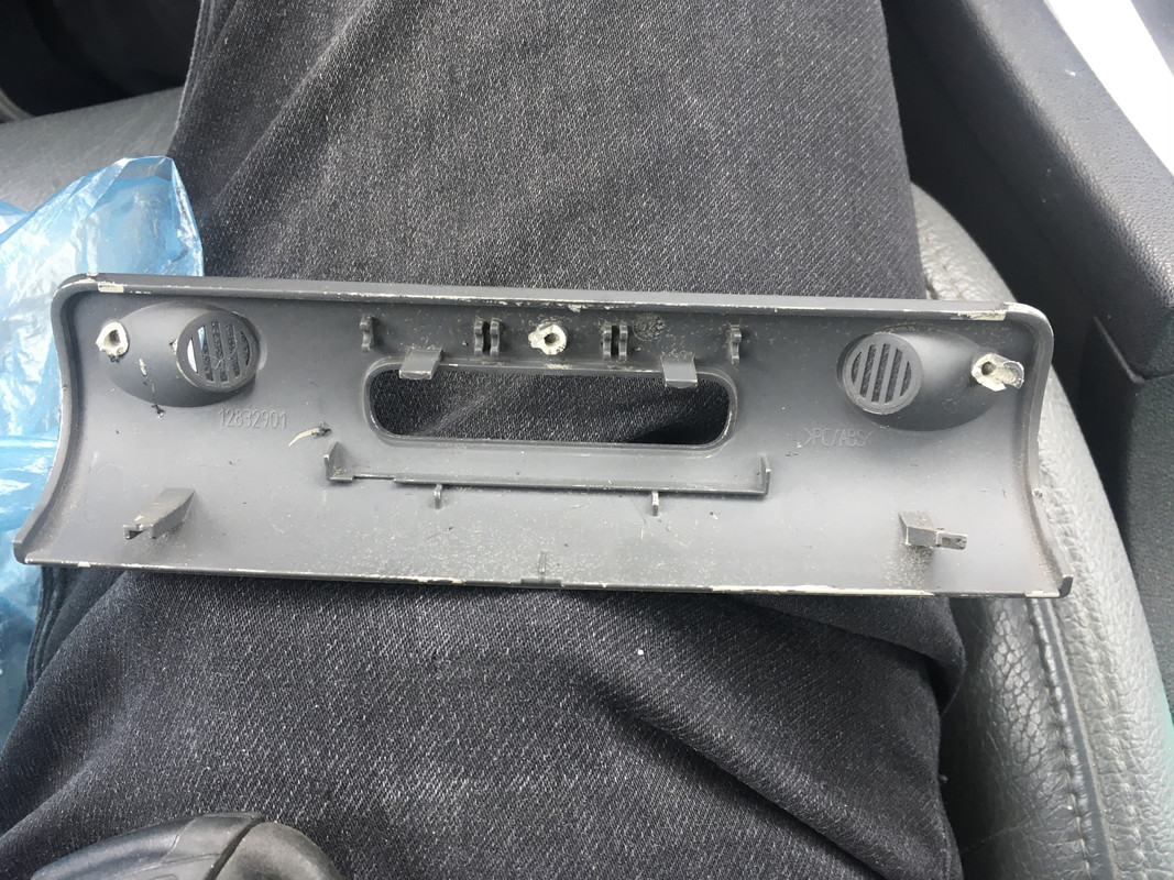 CDF0F8D4-F9D7-472E-8D7B-3F91EFABBB41