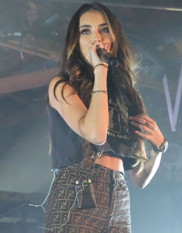 madison-beer-perfoms-at-pandora-presents-pop-coast-hits-in-los-a