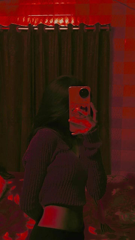 photo 6109135832741957767 y