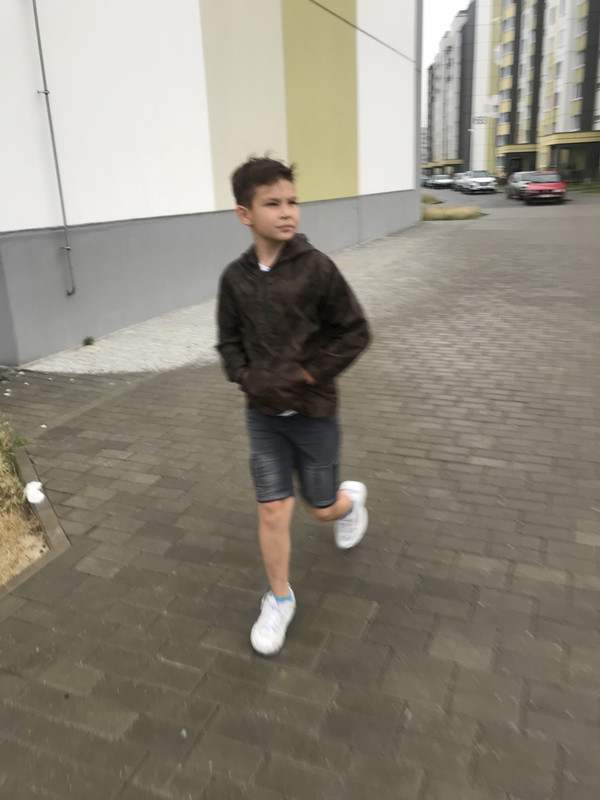 6BDA6944-09E2-4A61-A651-1F51714084BF