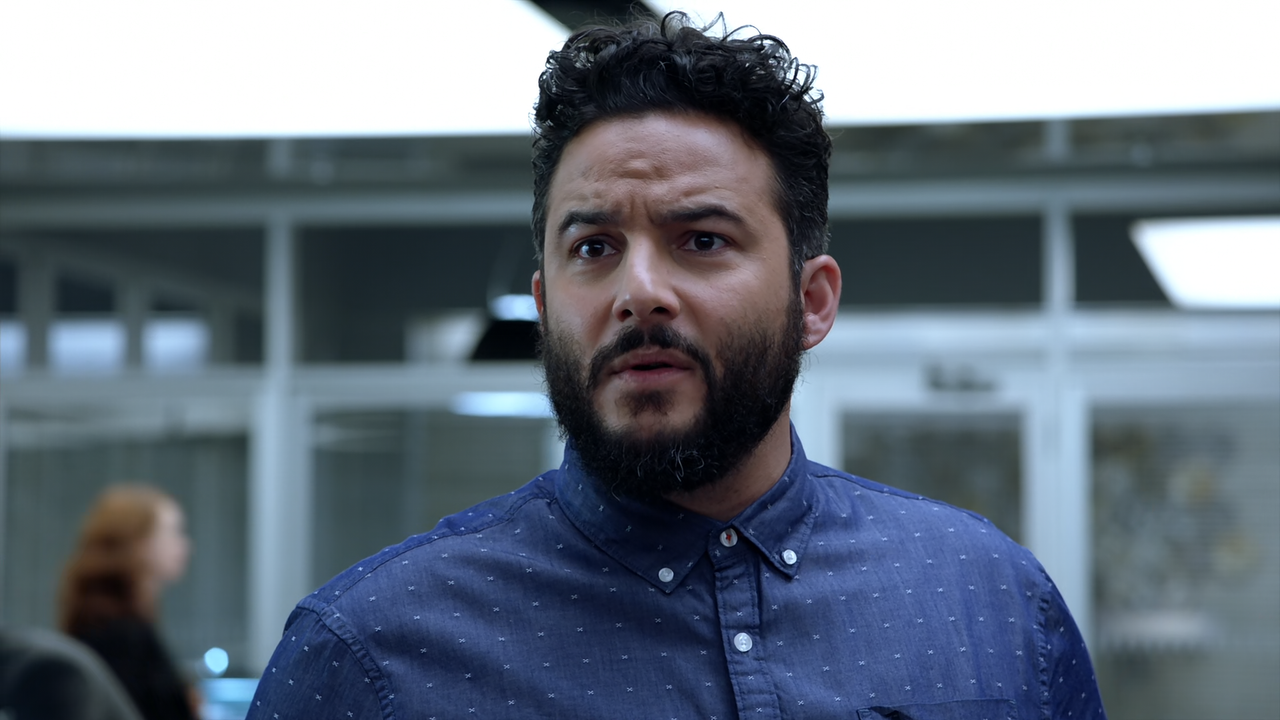 Blindspot.S04E05.Naughty.Monkey.Kicks.at.Tree.1080p.10bit.BluRay.AAC5.1.HEVC-Vyndros.mkv_snapshot_09