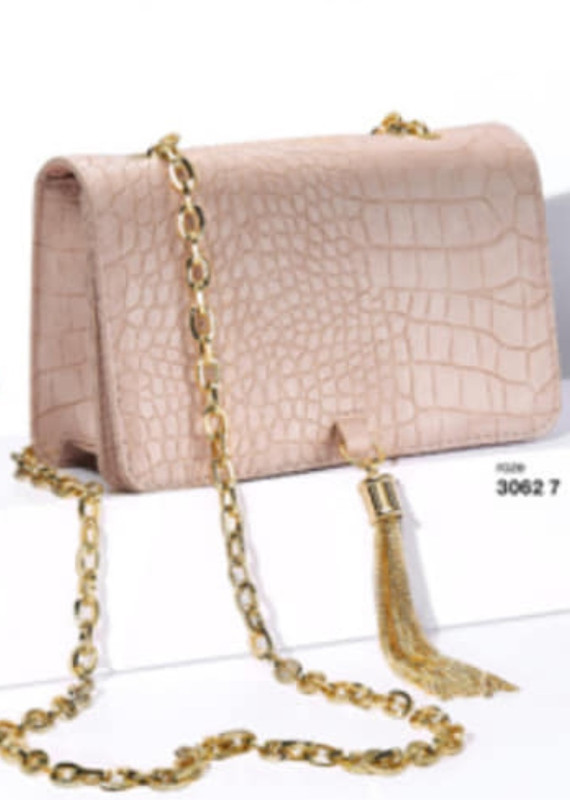 FA6DFA74-F0D8-49C0-808C-34CEE620BA31