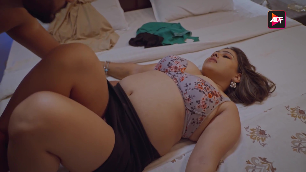 vlcsnap-2025-06-10-01h32m45s640